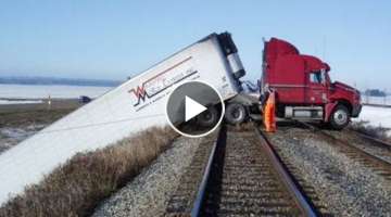 Dangerous Idiots Fastest Dump Trucks Operator Skill. Oversize Load Heavy Equipment Machines Worki...
